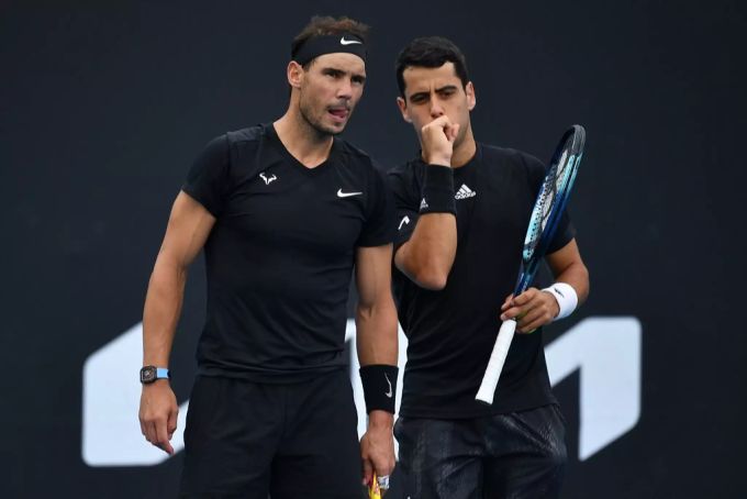 Rafael Nadal und Jaume Munar im Gespräch. Rafael Nadal