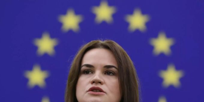 Tichanowskaja vor dem EU-Parlament Tichanowskaja vor dem EU-Parlament