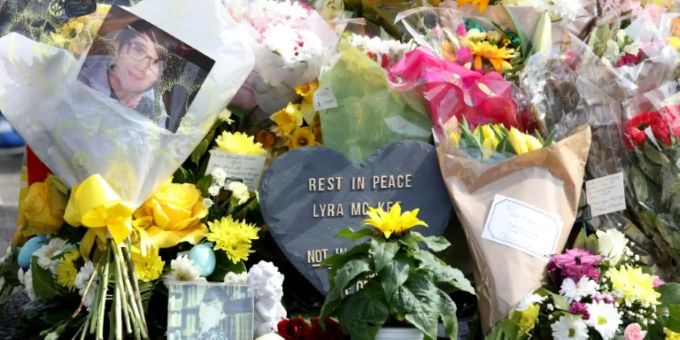 Trauer um Lyra McKee Trauer um Lyra McKee