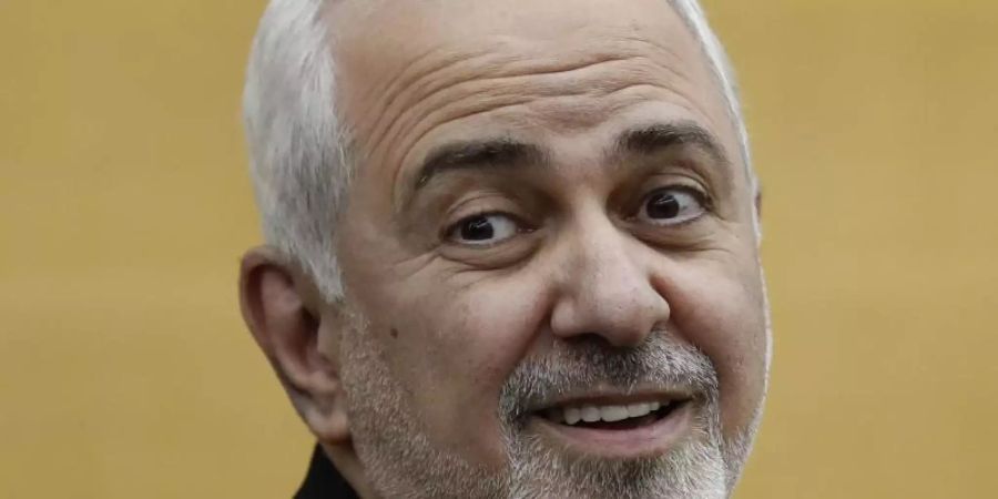 Aussenminister Sarif warf den USA «hasserfüllte Anschuldigungen», «Feindseligkeit» und «Dämonisierung» des Irans vor. Foto: Hussein Malla/AP