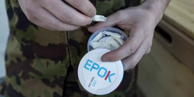 Rauchfreier Snus ist bei den Soldaten im Corona-Sondereinsatz besonders beliebt. Snus