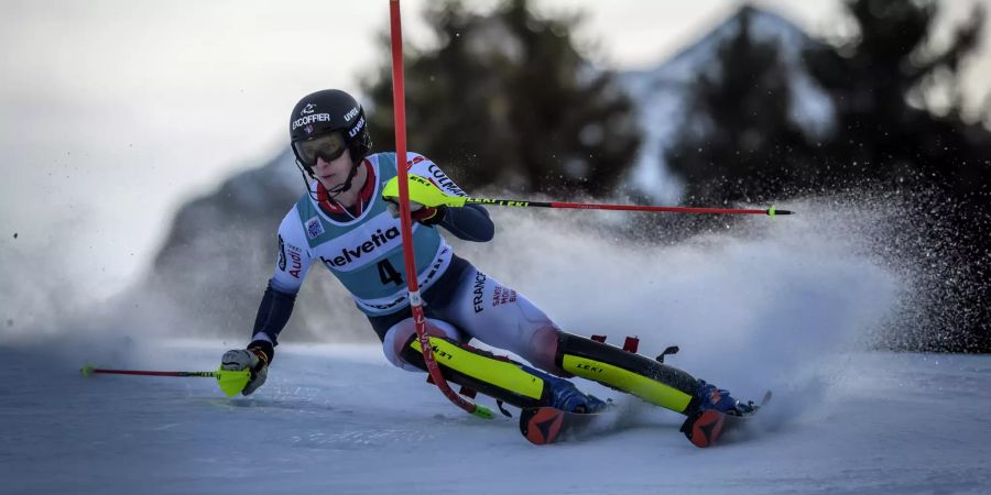 Clément Noël gewinnt Exhibition-Slalom von Crans-Montana