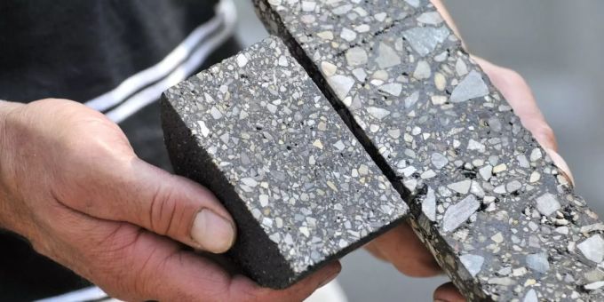 Strassenbeläge mit Bitumen Strassenbeläge
