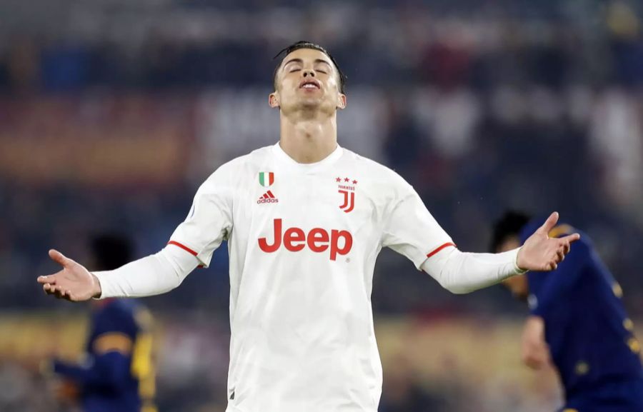 Cristiano Ronaldo ärgert sich im Spiel gegen die AS Roma.