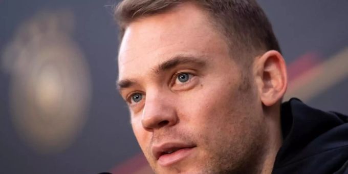 Kapitän Manuel Neuer ist auf den Auftritt von Kahn gespannt. Manuel Neuer