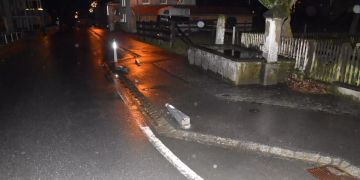 polizei unfall azmoos