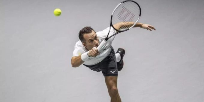 Philipp Kohlschreiber hat sein Einzel gegen Grossbritannien verloren. Foto: Bernat Armangue/AP/dpa Philipp Kohlschreiber hat sein Einzel gegen Grossbritannien verloren. Foto: Bernat Armangue/AP/dpa