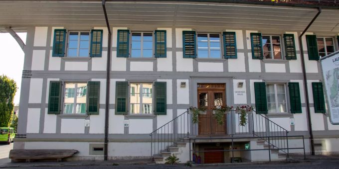 Die Gemeindeverwaltung in Laupen. Die Gemeindeverwaltung in Laupen.