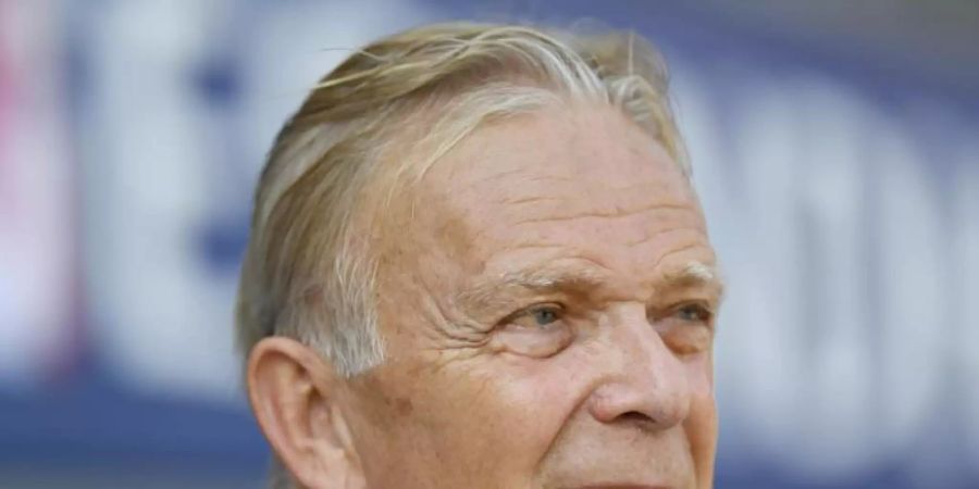 Hält viel von RB Leipzig: Ex-Freiburg-Coach Volker Finke. Foto: Patrick Seeger/dpa