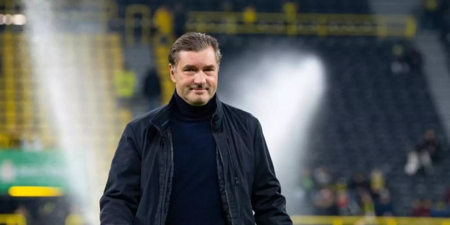 BVB-Sportdirektor Michael Zorc fordert ein anderes Auftreten als bei den letzten fünf Gastspielen bei Bayern. Foto: Guido Kirchner/dpa