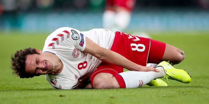 Thomas Delaney hat sich einen Bänderriss im rechten Sprunggelenk zugezogen. BVB Bundesliga
