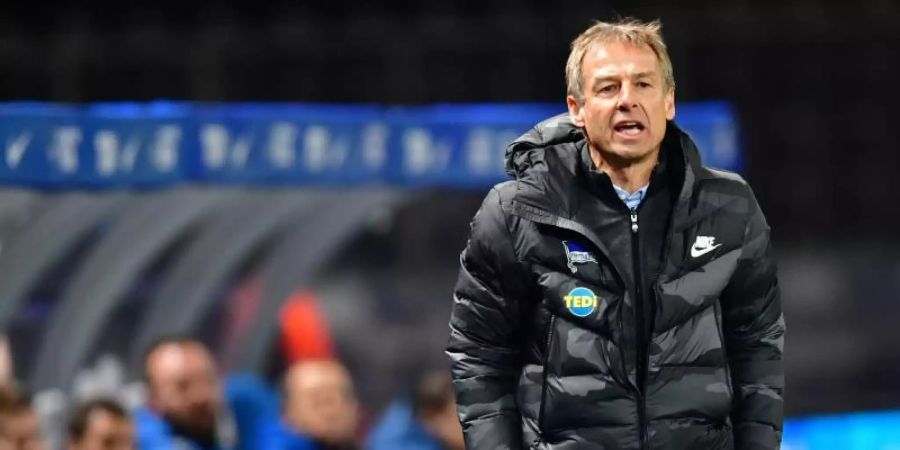 Trainer Jürgen Klinsmann fordert schnell ein neues Stadion für Hertha BSC. Foto: Soeren Stache/dpa-Zentralbild/dpa