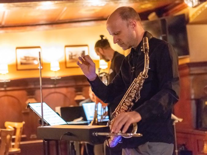 Das Theremin fristet in der Musik eher ein Schattendasein.