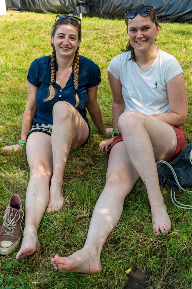 Haben Freude am Line-Up des Müli: Seraina Pestalozzi und Nina Gehrig