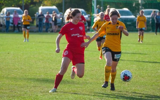 Voller Einsatz auf dem Spielfeld. FC Erlinsbach Frauen 1