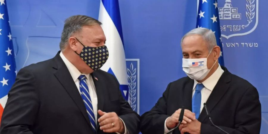 Mike Pompeo (l.) und Benjamin Netanjahu in Jerusalem