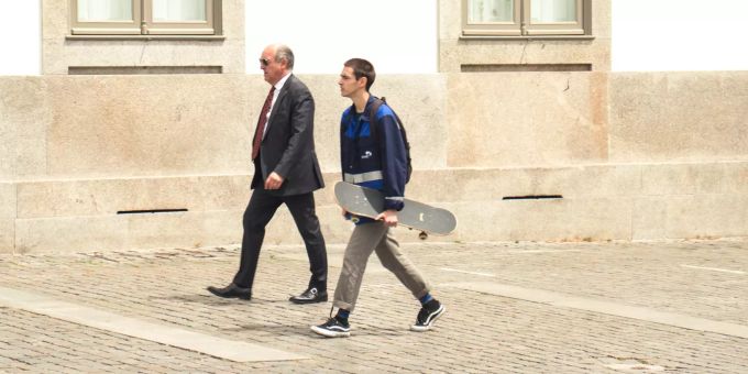 Jung oder Alt, wer spendet mehr und häufiger? Finanzen