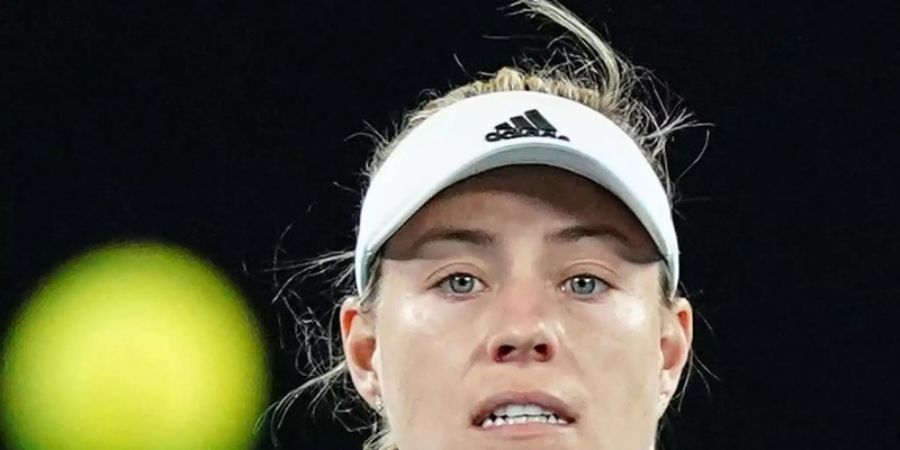 Angelique Kerber greift bei den US Open gleich am ersten Turniertag ein. Foto: Scott Barbour/AAP/dpa