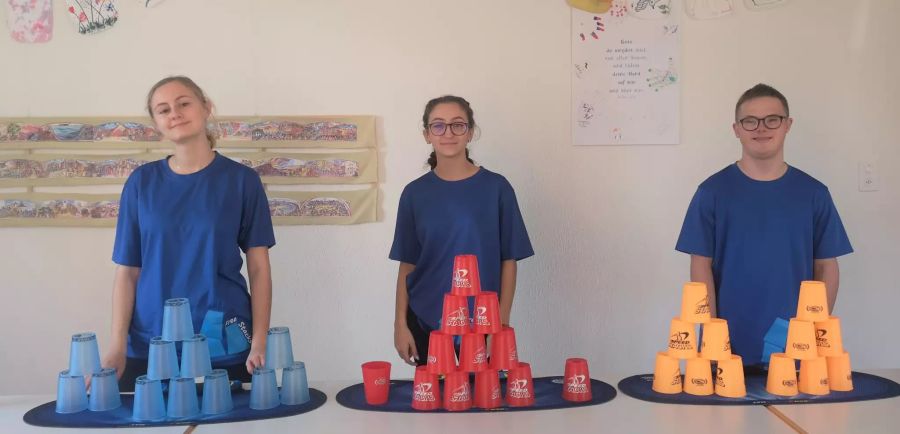 FreeStacks Othmarsingen Becherstapeln