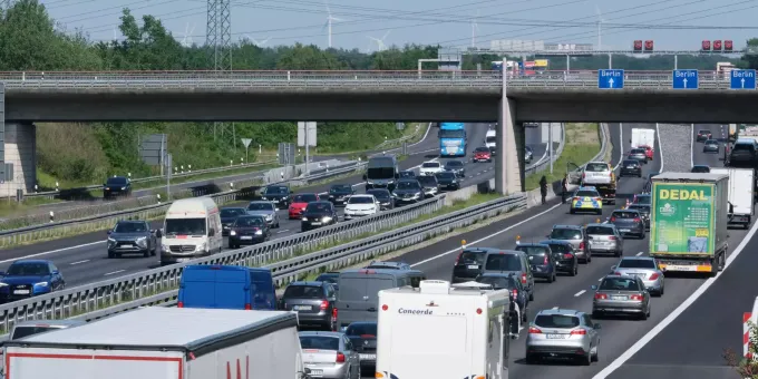 A1 Und A3 Erste Staus Auf Den Strassen In Deutschland