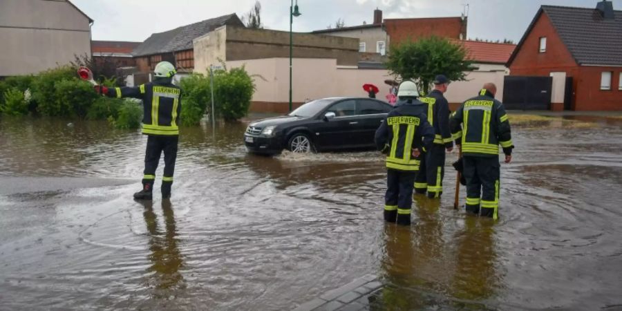 Unwettereinsatz in Dahlenwarsleben in Sachsen-Anhalt