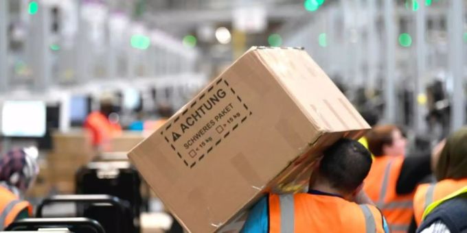 Walmart und Co. - Rivalen machen Anti-Kampagne gegen Amazon