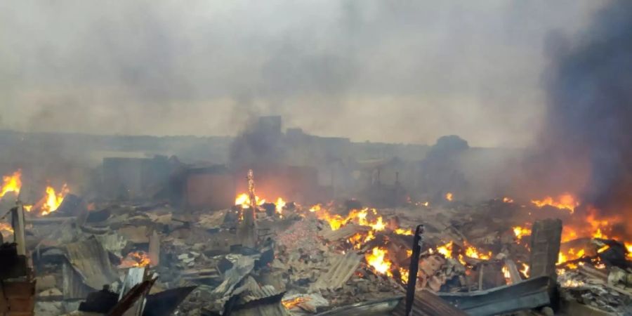 Der Markt von Bouaké ist nur noch Schutt und Asche