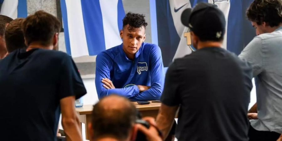 Herthas Davie Selke bei einem Pressetermin in Berlin. Foto: Britta Pedersen