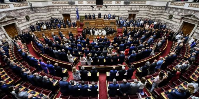 Vereidigungszeremonie im griechischen Parlament Vereidigungszeremonie im griechischen Parlament