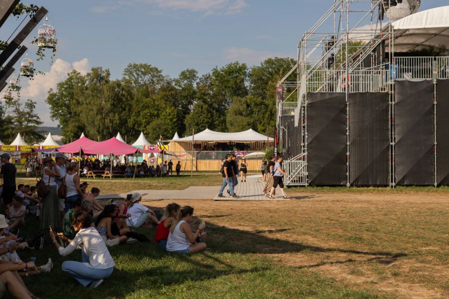 Der vorhandene Schatten wurde deshalb rege ausgenutzt.