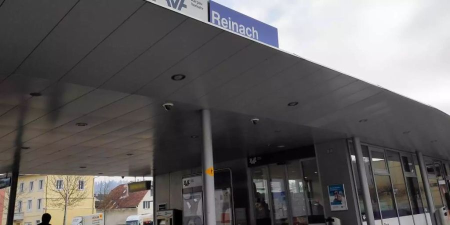 Bahnhof Reinach