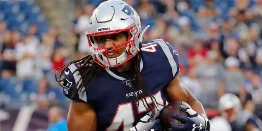 Jakob Johnson spielt in der NFL für die New England Patriots,. Foto: Fred Kfoury Iii/Icon SMI via ZUMA Press/dpa