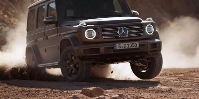 Die neue Mercedes-Benz G-Klasse in einem Werbespot. Mercedes-Benz G-Klasse
