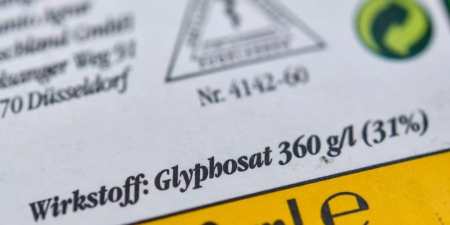 Der Bayer-Konzern sieht sich wegen Glyphosat immer wieder in der Kritik (Symbolbild).