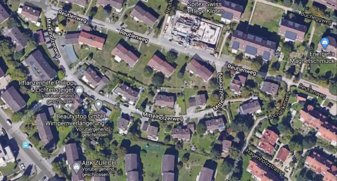 Die Initiative betrifft die alte Swissair-Siedlung am Mittelholzerweg in Kloten. Mittelholzerweg Kloten