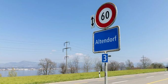 Die Einfahrt nach Altendorf. Die Einfahrt nach Altendorf.
