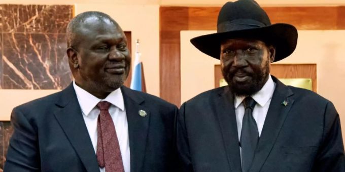 Südsudans Präsident Salva Kiir (r.) und Vizepräsident Riek Machar Südsudans Präsident Salva Kiir (r.) und Vizepräsident Riek Machar