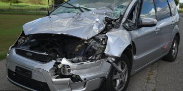 Züberwangen: Zwei Leichtverletzte bei Auffahrkollision