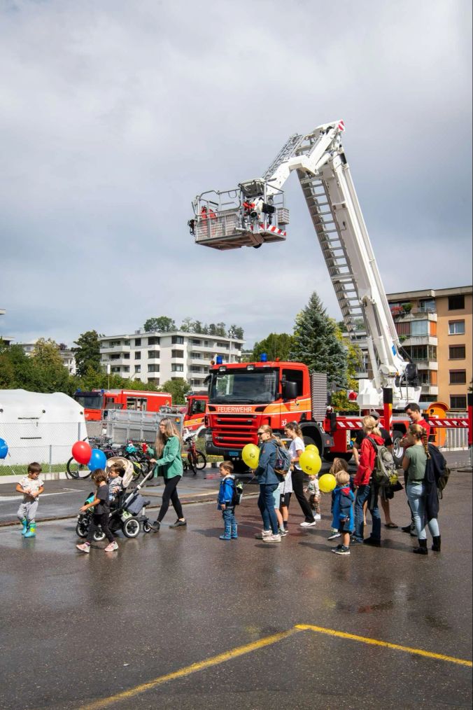 Nach anfänglichem Regen, setzt sich die Sonne immer mehr durch.