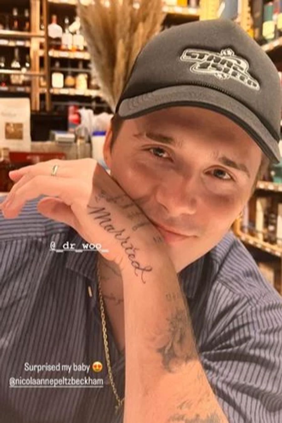 Brooklyn Beckham hat insgesamt 70 Tattoos seiner Gattin gewidmet.