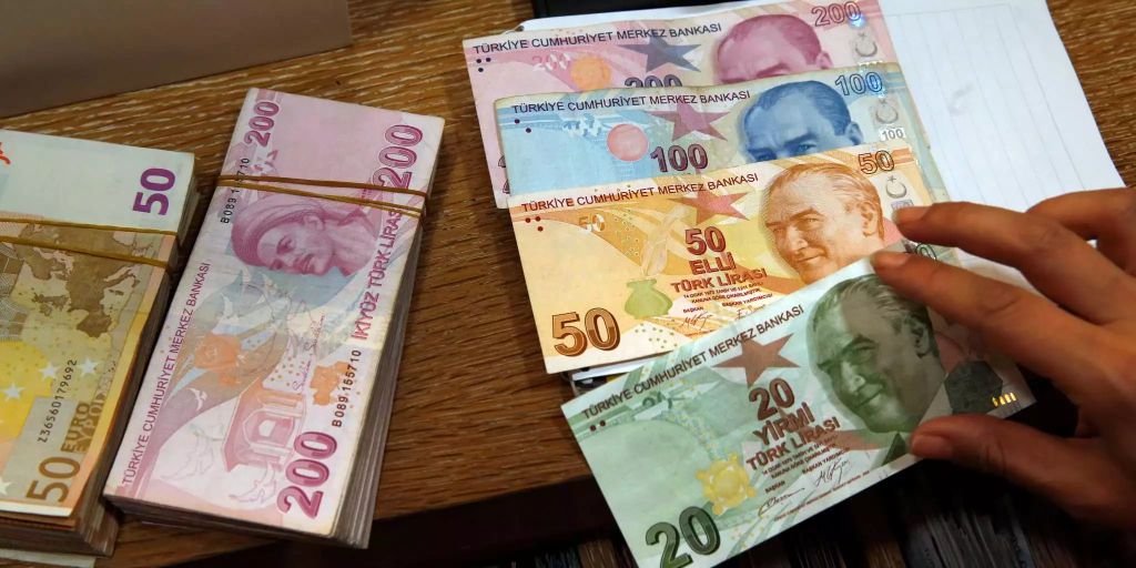 Turkische Lira Fallt Weiter