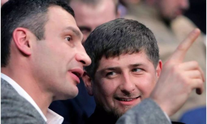 Auch Vitali Klitschko hat sich bereits mit Ramsan Kadyrow getroffen. Auch Vitali Klitschko hat sich bereits mit Ramsan Kadyrow getroffen.