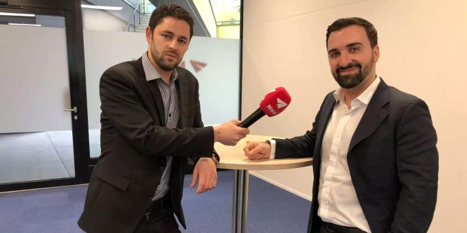 LIVE-Talk aus Zürich - Skandal-Arena: Jetzt spricht No Billag-Initiant Olivier Kessler