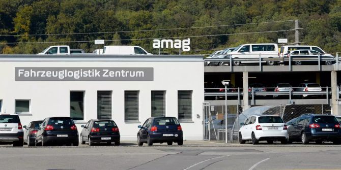 VW-Fahrzeuge bei AMAG Automobil und Motoren AG in Lupfig