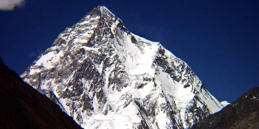 Der britische Vermessungsingenieur benannte den Berg «K2», den zweiten Berg im Karakorum-Gebirge.