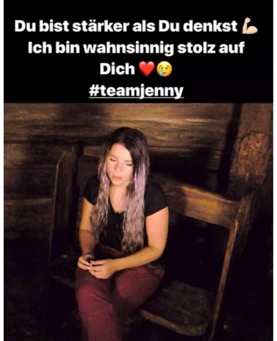 Überraschend tröstende Worte: Daniela nähert sich ihrer Schwester Jenny an.