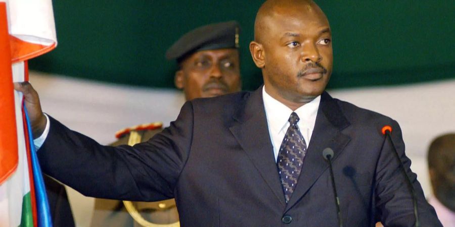 Ein Sprecher von Präsident Pierre Nkurunziza gibt die neue Hauptstadt von Burundi bekannt.