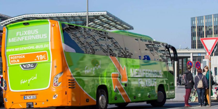 Flixbus will in die USA expandieren. Heute Dienstag fällt in den USA der Startschuss.