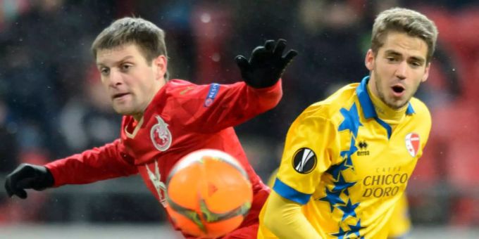 Ruslan Kambolow ((l.) wird an der WM 2018 nicht für Russland spielen. Ruslan Kambolow ((l.) wird an der WM 2018 nicht für Russland spielen.