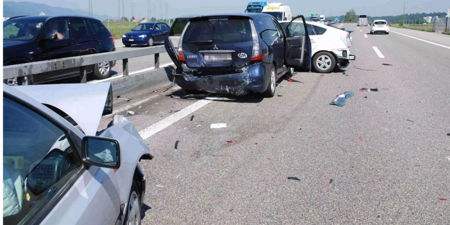 Unfall auf der A1 in Oberbipp.